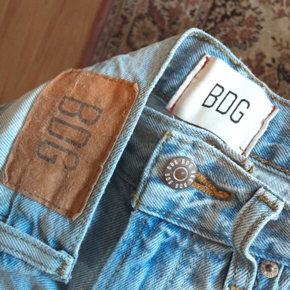 Urban Outfitters BDG High Rise Loose Baggy Oversized Distress Wide Leg Jeans 28 - Picture 8 of 12